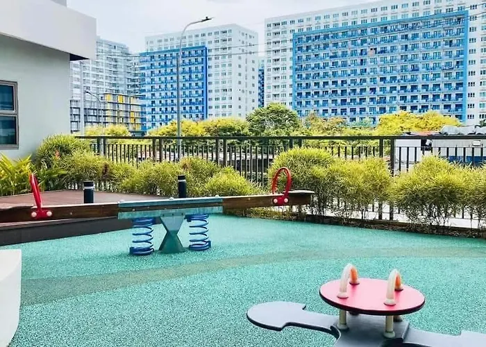 S-residence Staycation Near Ikea,moa,picc Apartment Manila
